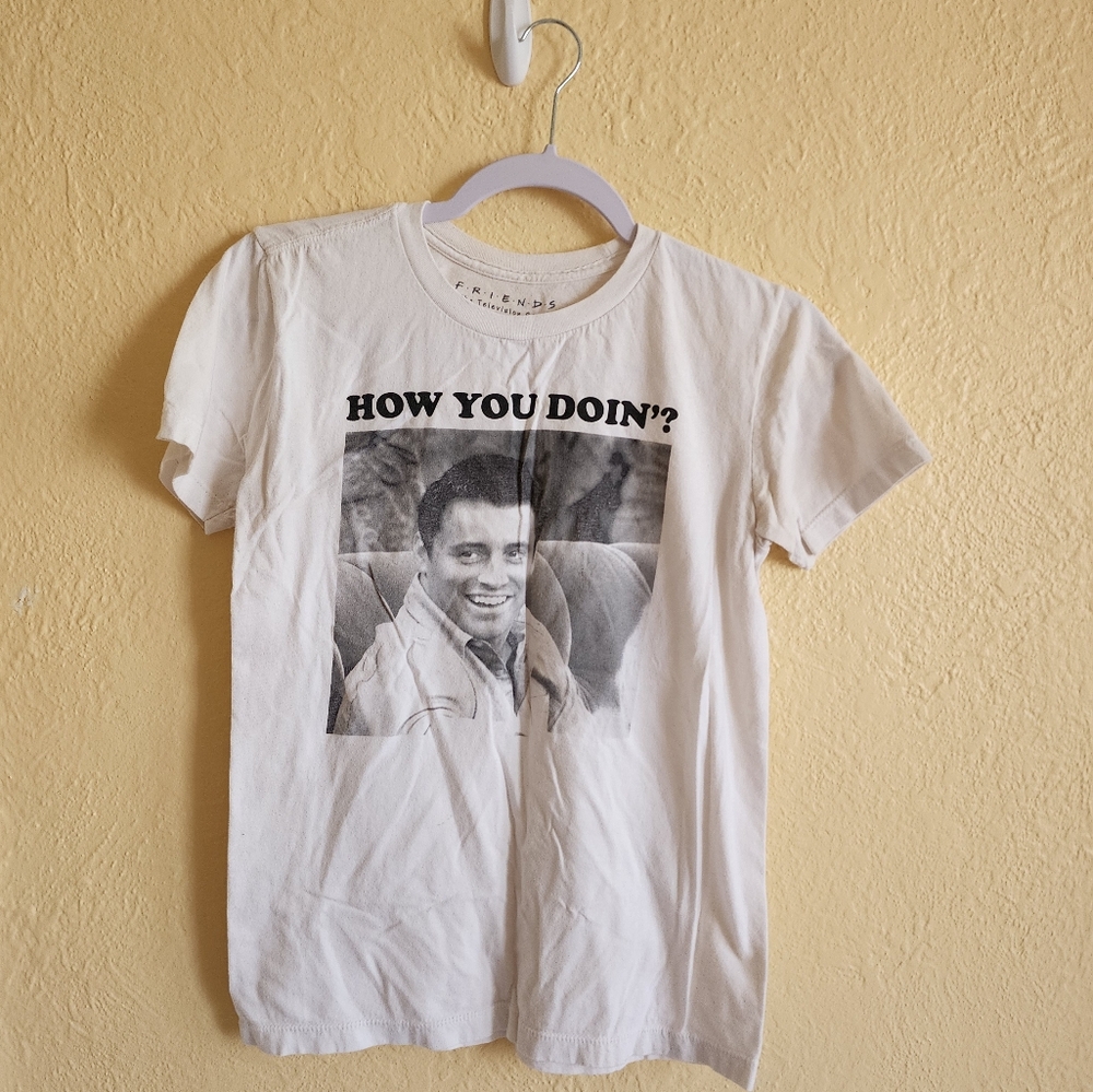FRIENDS T shirt